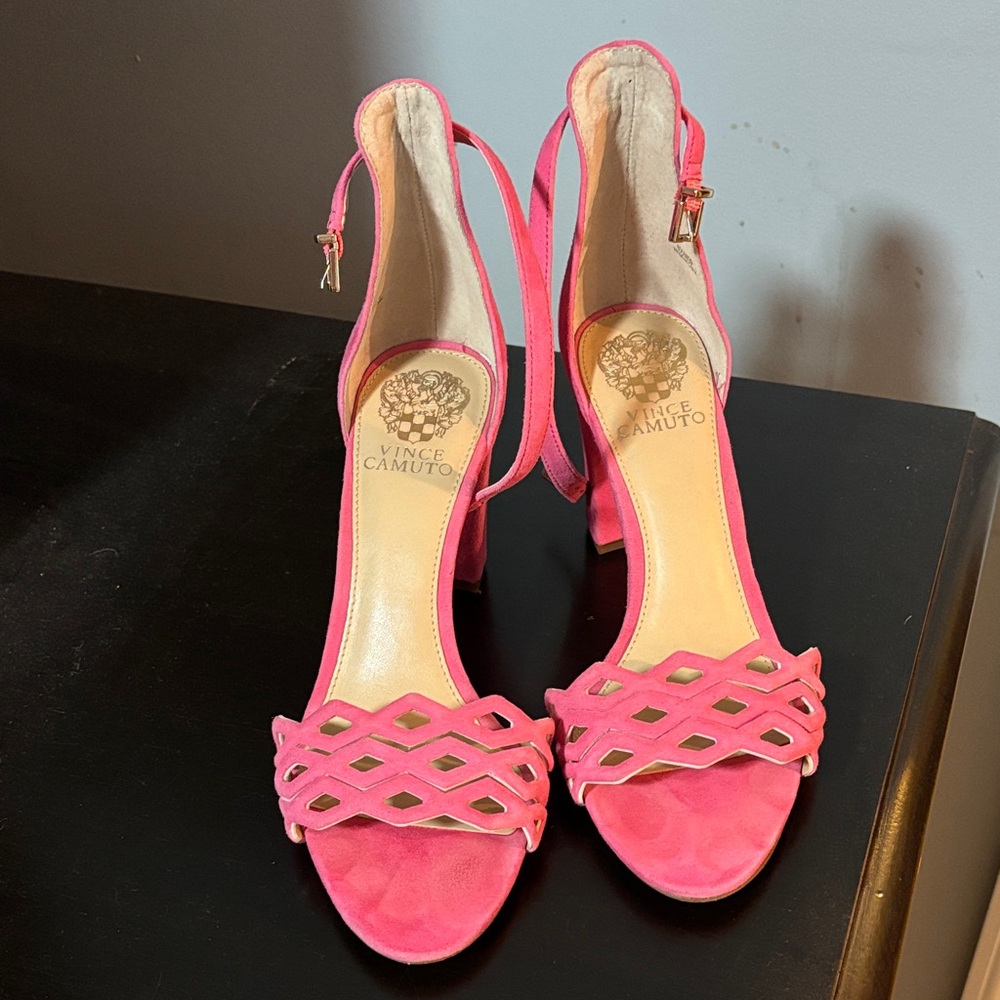 Vince Camuto Size 8.5 Hot Pink Barbiecore Strappy Heels EUC